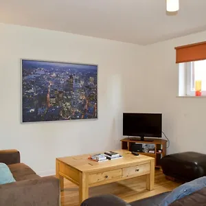 https://modern-2-bedroom-city-centre-flat.edinburghhotelsuk.org