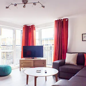 https://boutique-home-from-home.cambridgehotelsuk.com